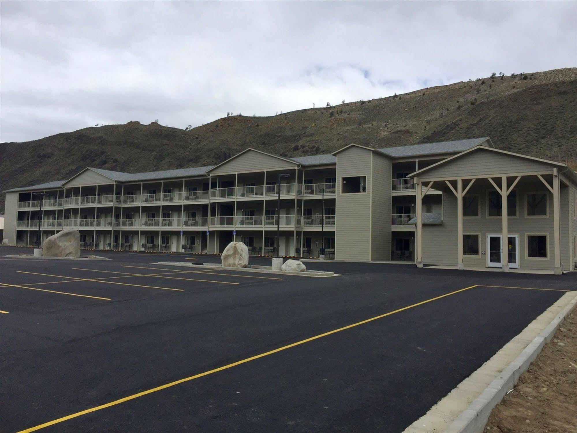 Yellowstone Big Rock Inn Gardiner Esterno foto
